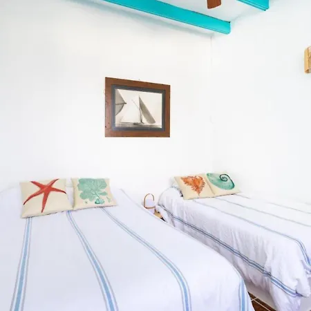 La Mar Del Caleton Villa *