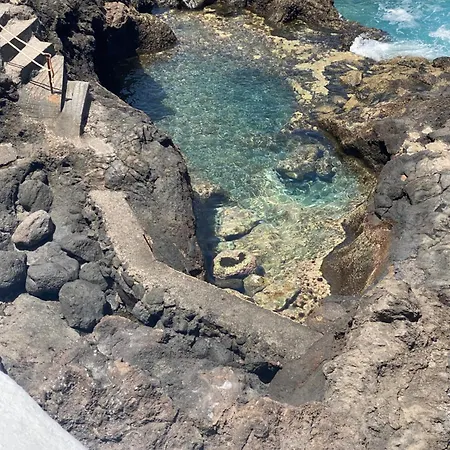 빌라 La Mar Del Caleton