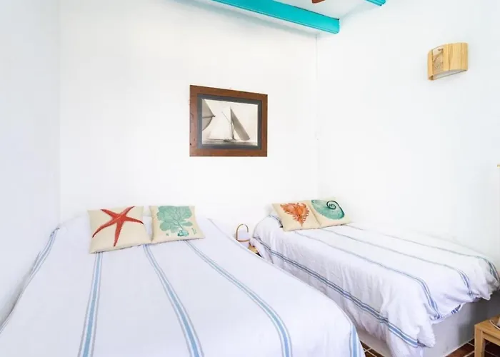 La Mar Del Caleton Villa *